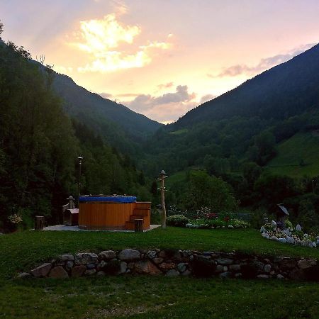 Chalet Cuore Selvatico Monno 外观 照片
