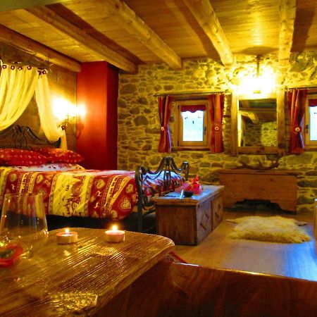 Chalet Cuore Selvatico Monno 外观 照片