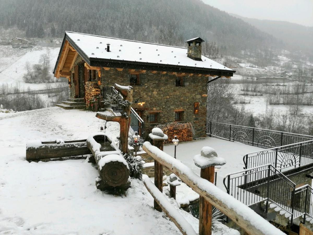Chalet Cuore Selvatico Monno 外观 照片