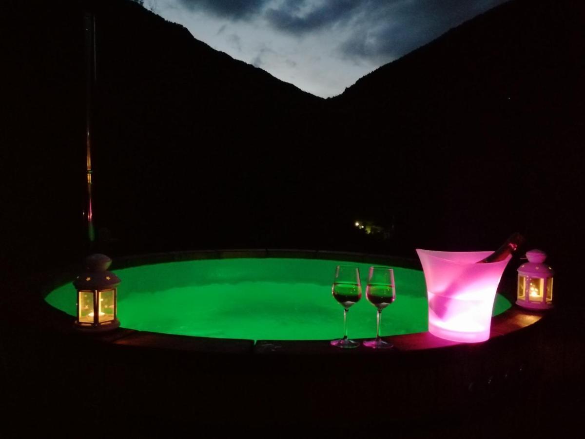 Chalet Cuore Selvatico Monno 外观 照片