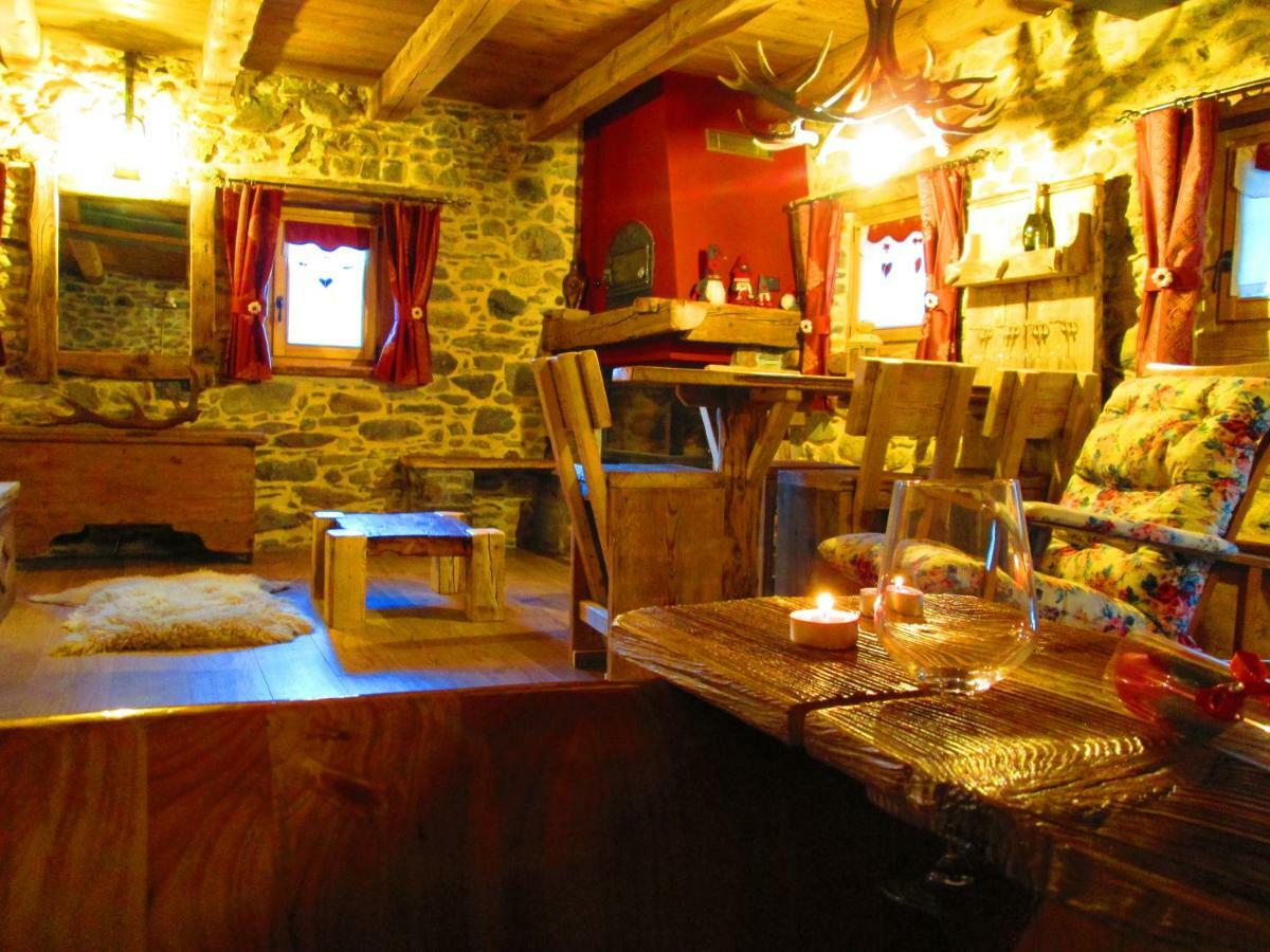 Chalet Cuore Selvatico Monno 外观 照片