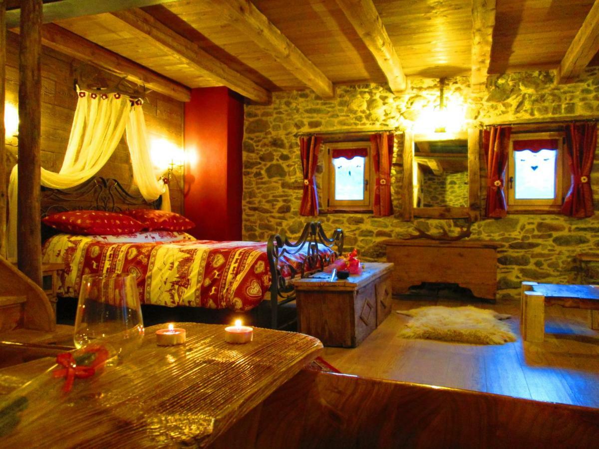 Chalet Cuore Selvatico Monno 外观 照片